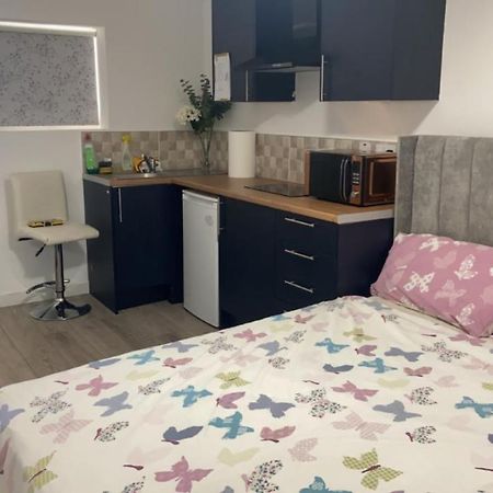 Brand New Studio Apartment With Beautiful Kitchen-Close To Liverpool City Centre Luaran gambar